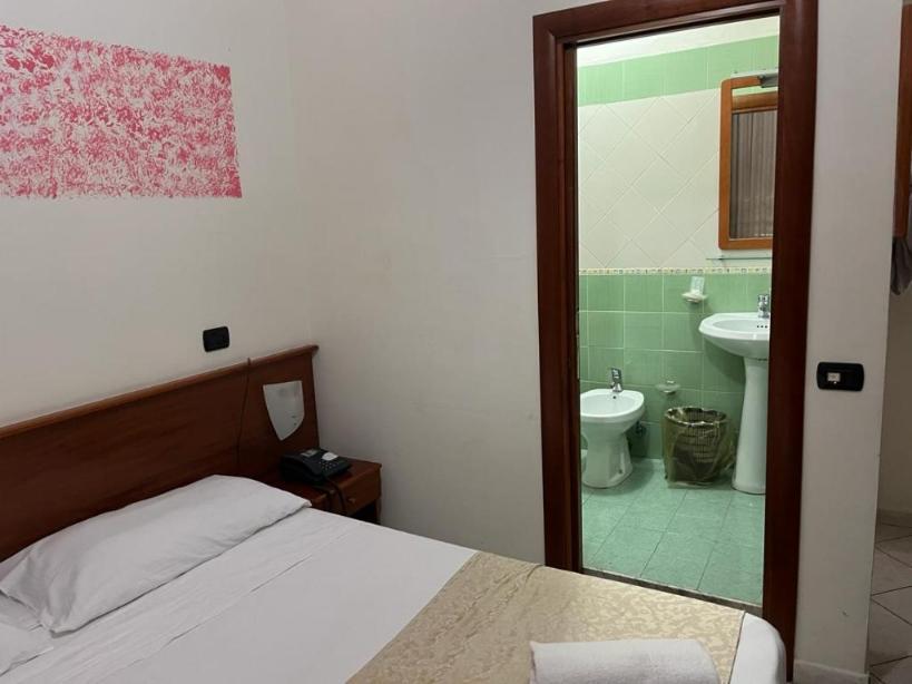 Eliseo 3* Napoli