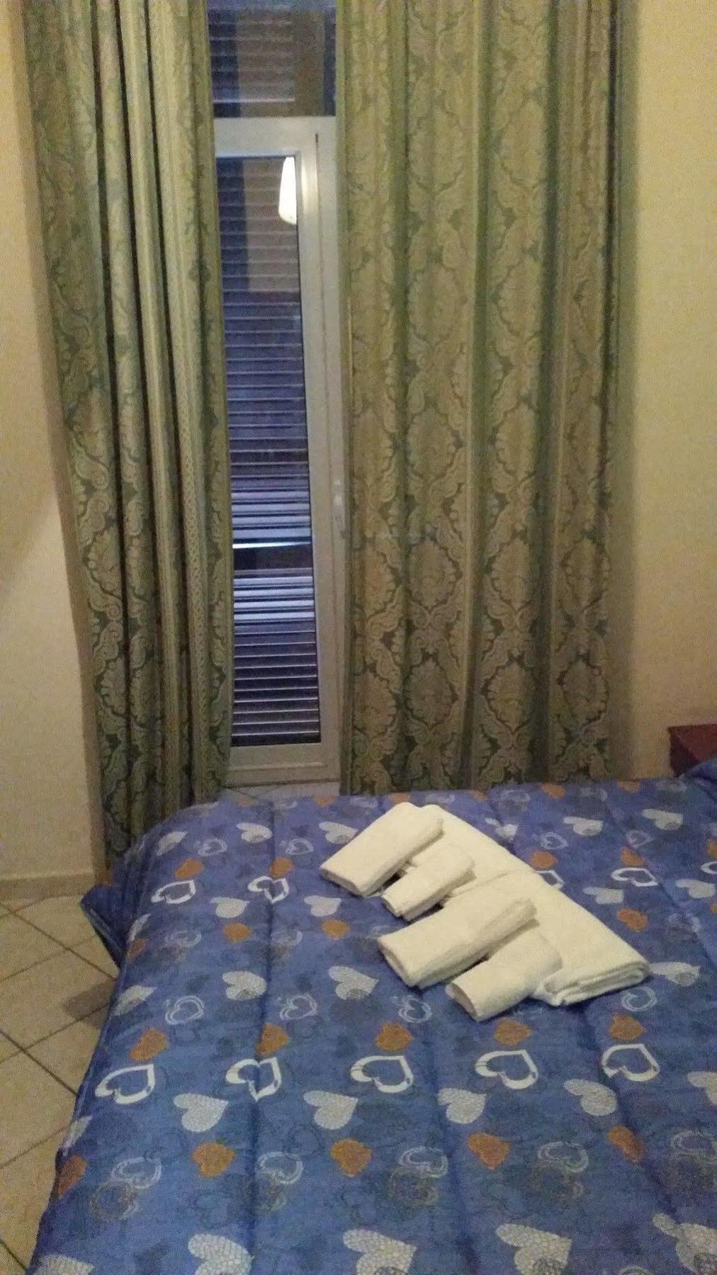 Eliseo 3* Napoli